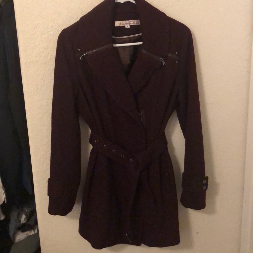 Kenneth Cole Ladies Trench Coat Size 6 Burgandy
